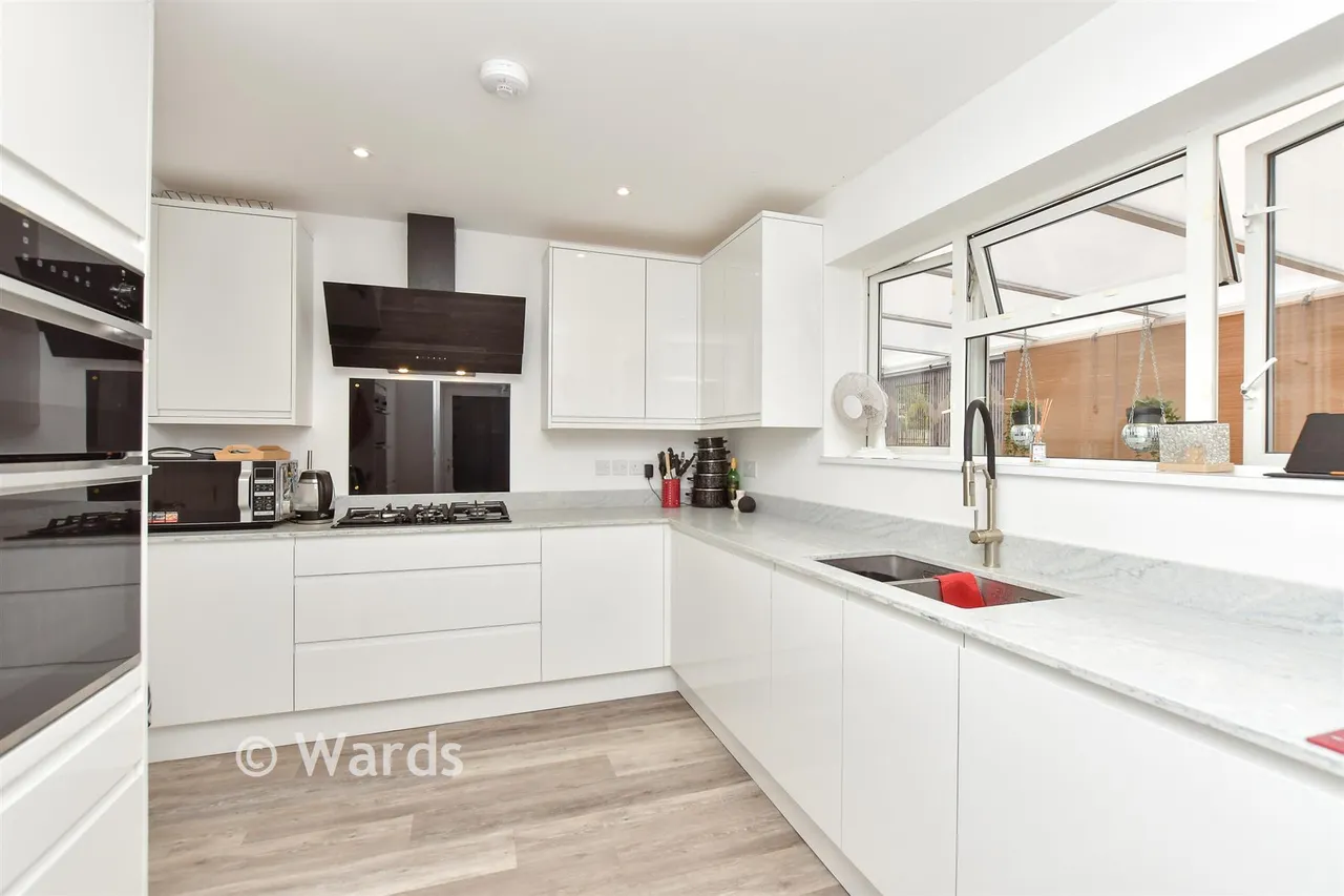 Fostall Road, Faversham, ME13, photo 2
