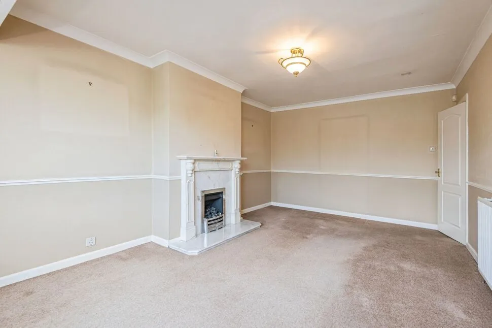 Blacker Crescent, Netherton, WF4, photo 7