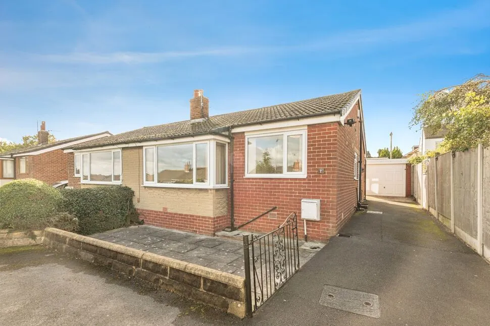 Blacker Crescent, Netherton, WF4, photo 10