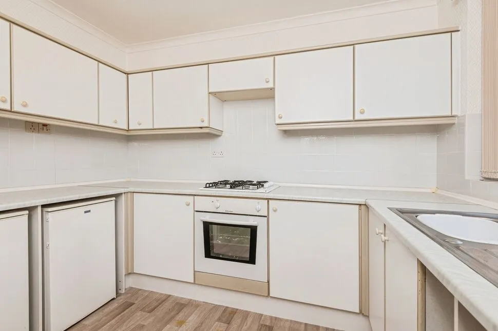 Blacker Crescent, Netherton, WF4, photo 11