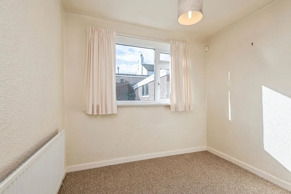 Blacker Crescent, Netherton, WF4, photo 13