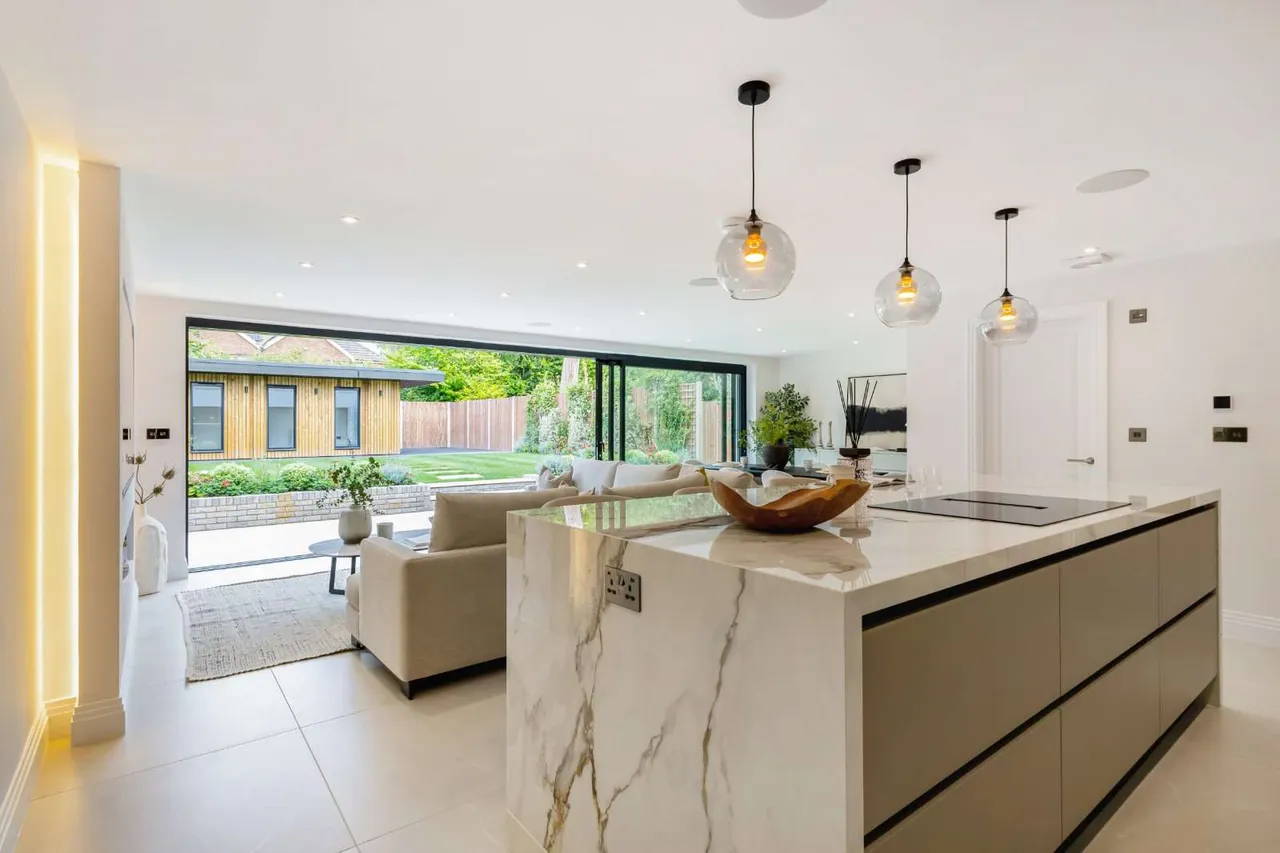 Crabtree Lane, Harpenden, Hertfordshire, AL5 5PX, photo 8