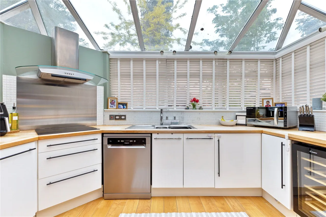 The Street, Tongham, Surrey, GU10 1DH, photo 15