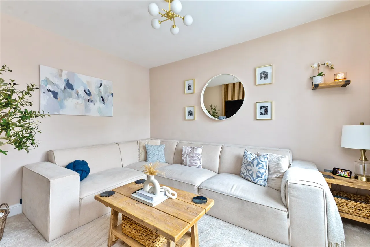 The Street, Tongham, Surrey, GU10 1DH, photo 10