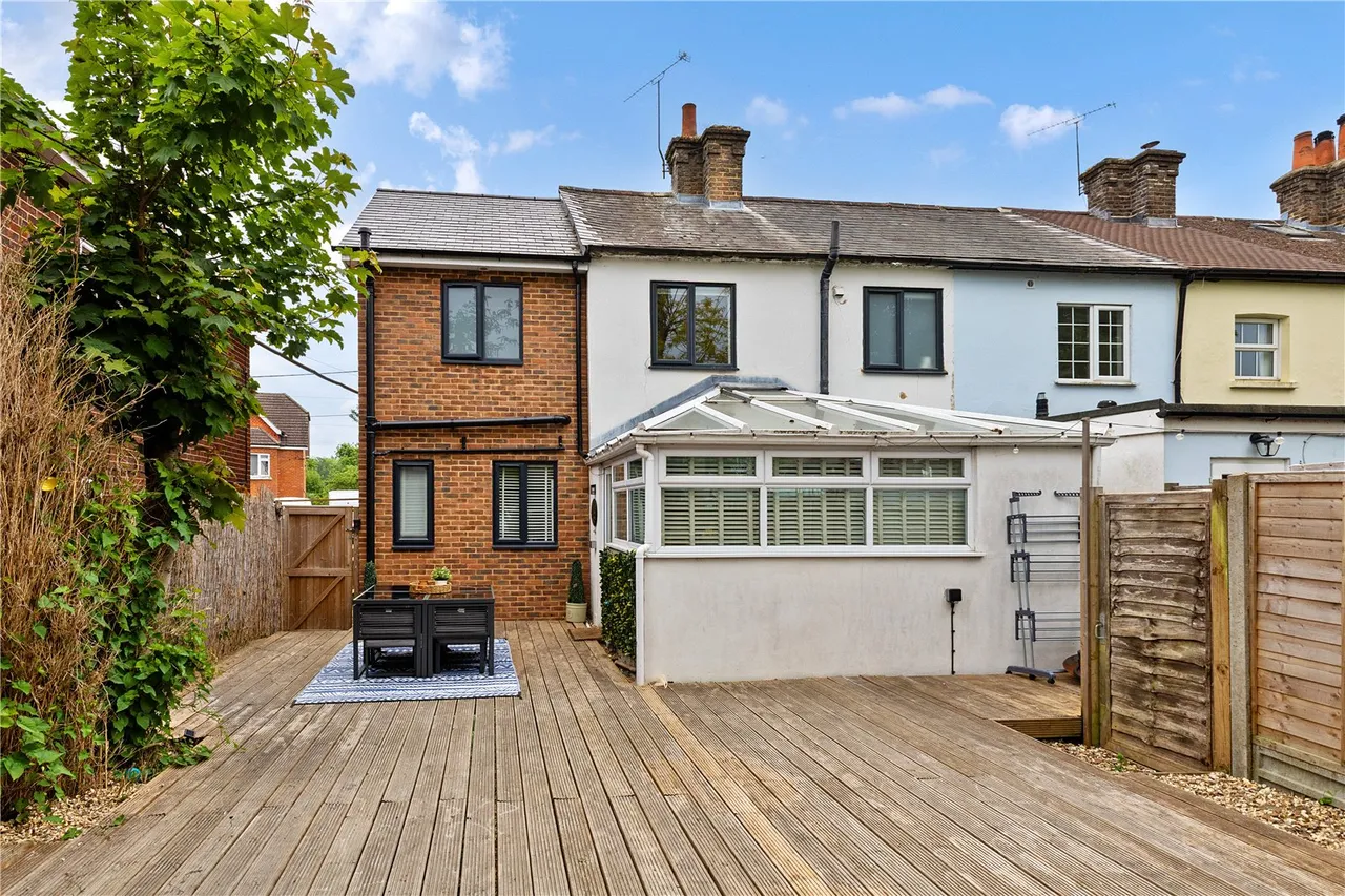 The Street, Tongham, Surrey, GU10 1DH, photo 9