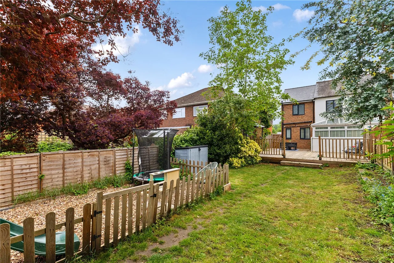 The Street, Tongham, Surrey, GU10 1DH, photo 7