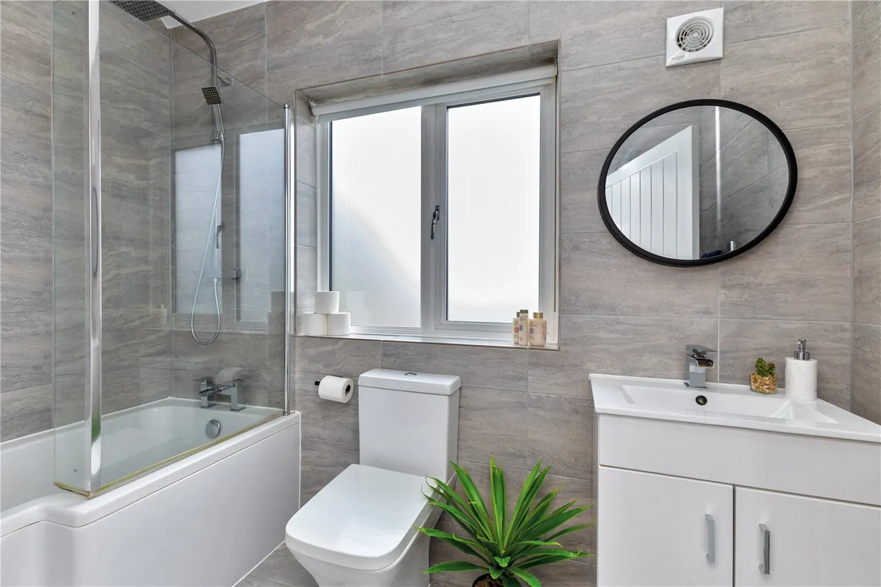 The Street, Tongham, Surrey, GU10 1DH, photo 17