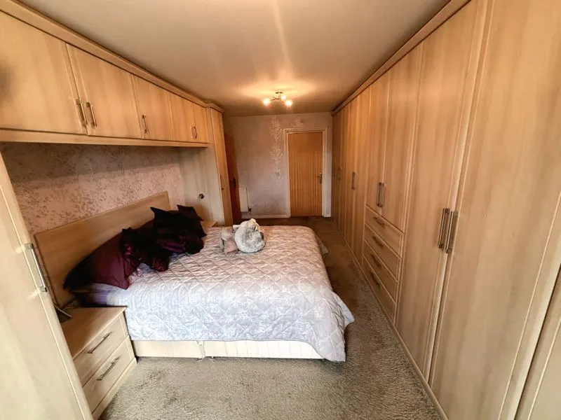 Lady Aylesford Avenue, Stanmore HA7 4FQ, photo 6