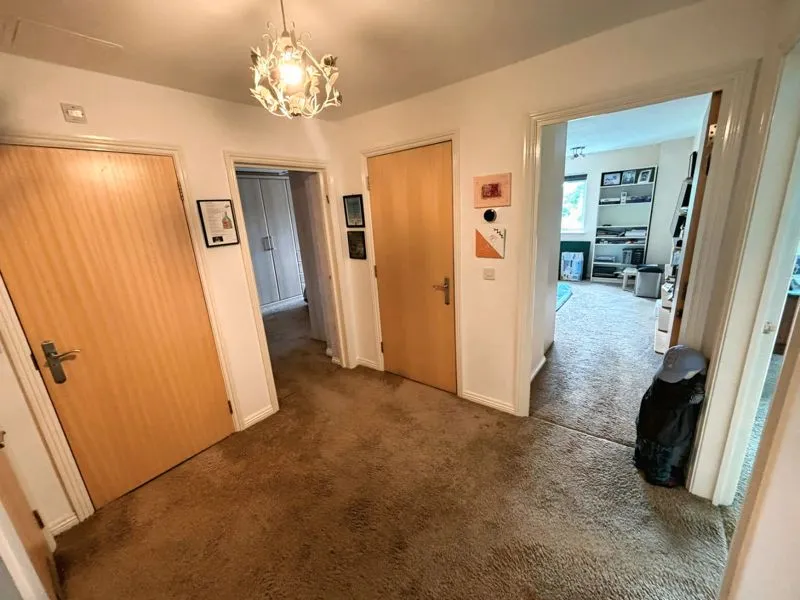 Lady Aylesford Avenue, Stanmore HA7 4FQ, photo 9