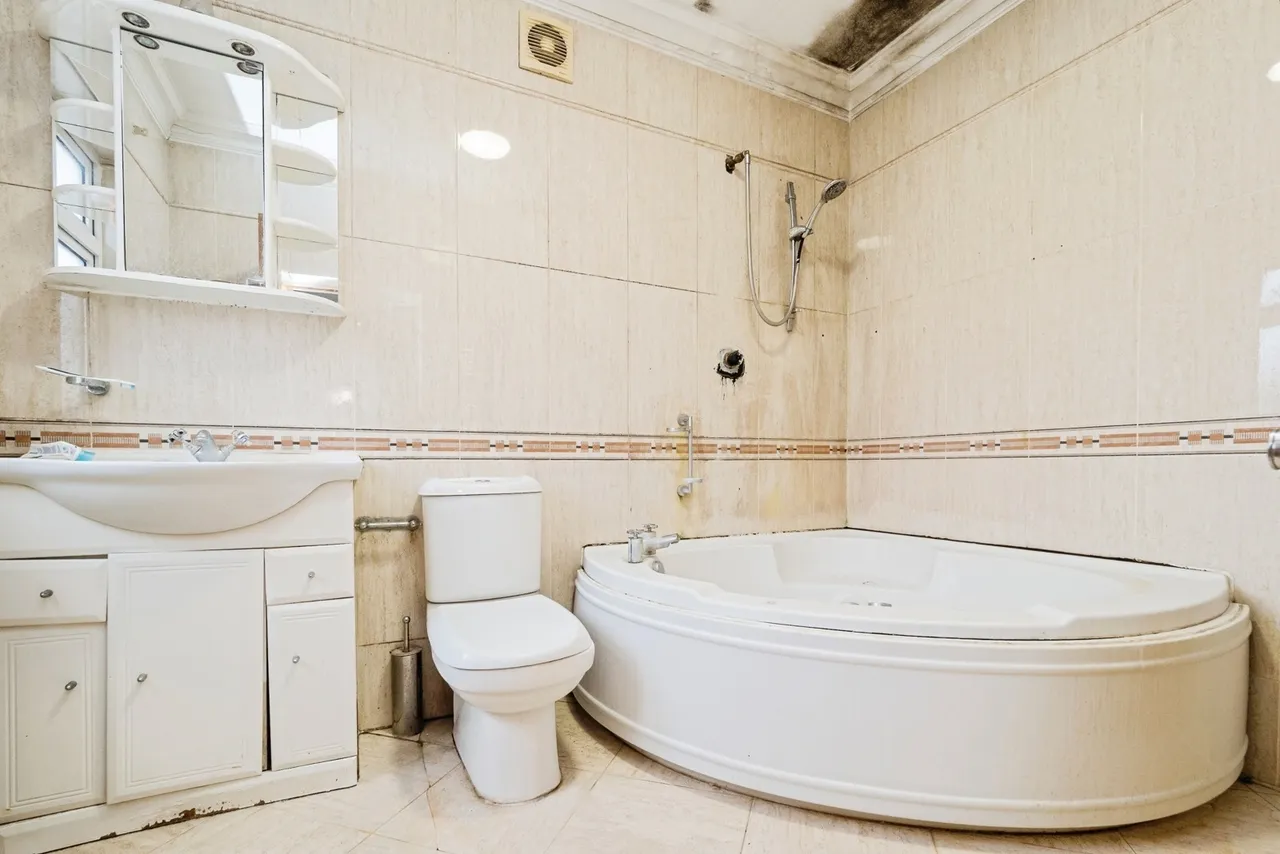Stratton Drive, Barking, IG11, photo 5