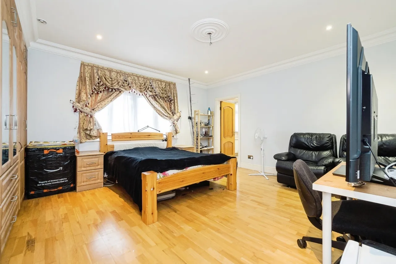 Stratton Drive, Barking, IG11, photo 12