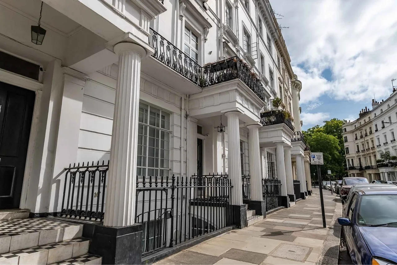Westbourne Crescent, London, W2, photo 9