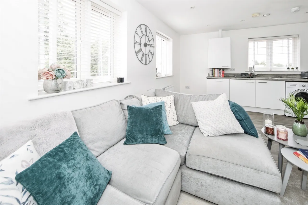 Meer Stones Road, Balsall Common, CV7, photo 9