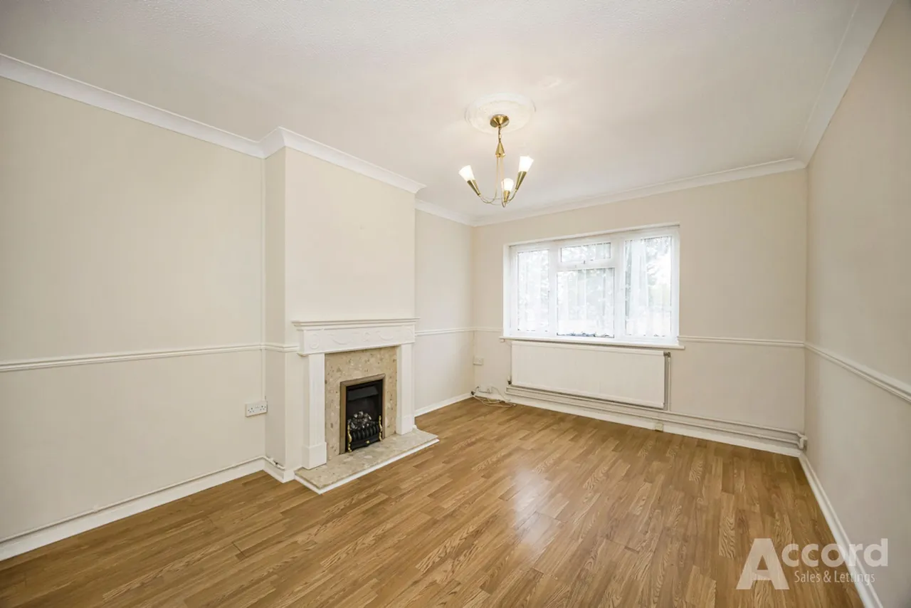 Galleywood Crescent, Romford, RM5, photo 18
