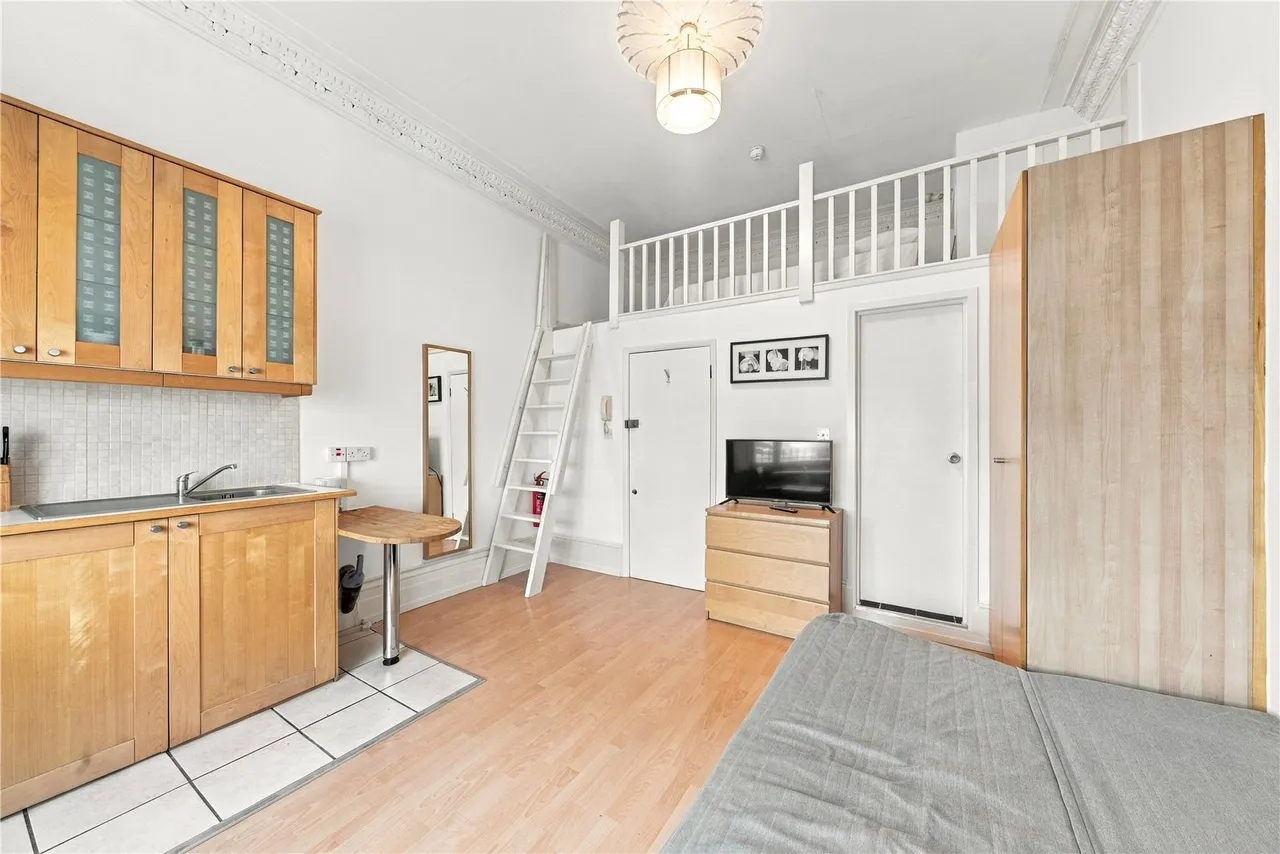 Belgrave Road, London, SW1V, photo 6