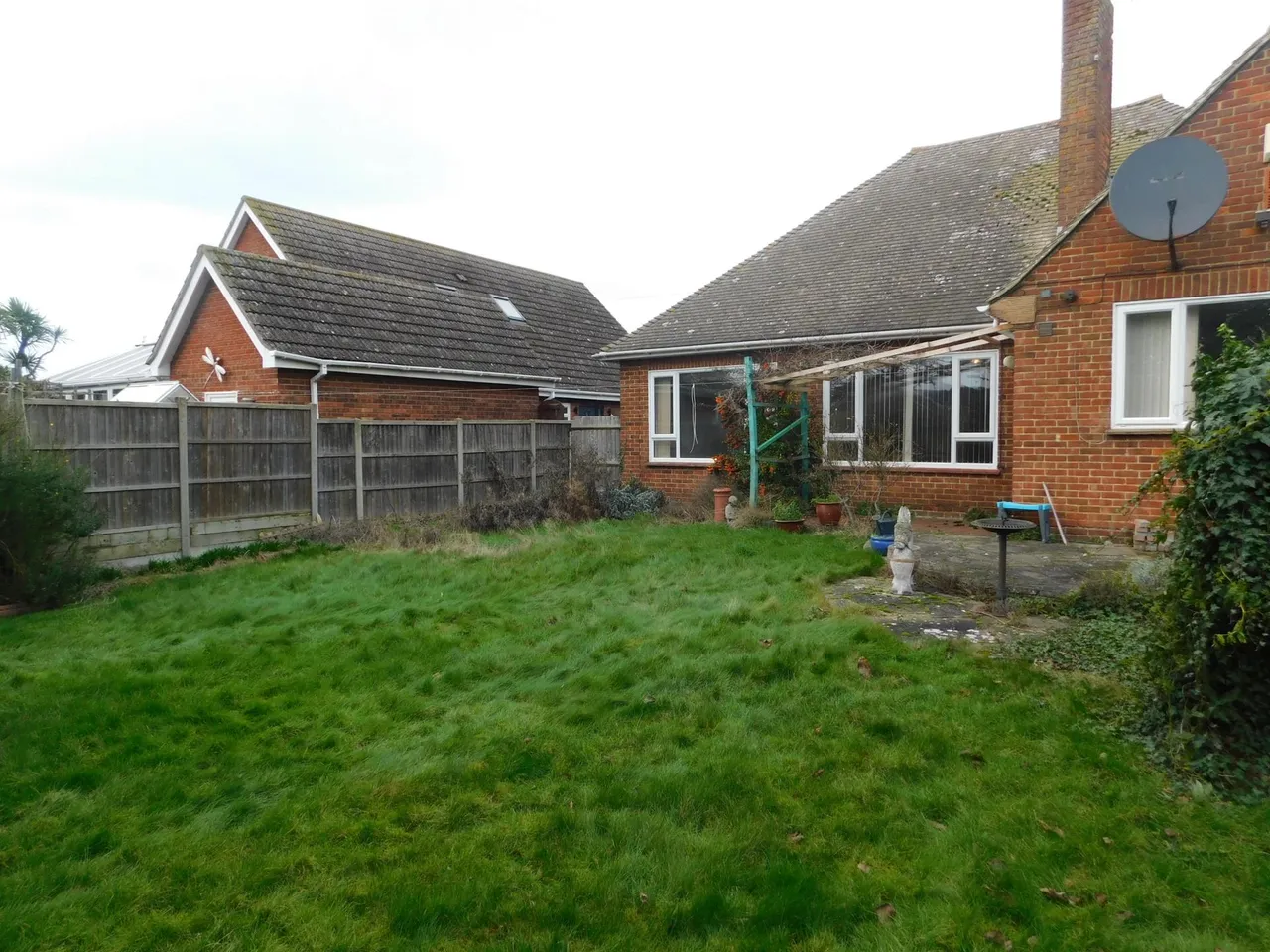 Minster Road, Minster, ME12, photo 2