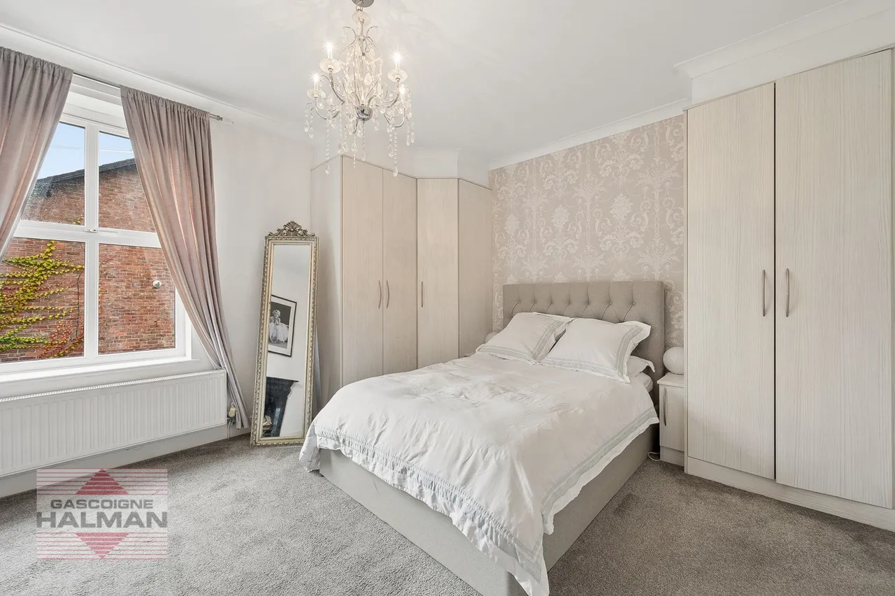 Ladyfield Terrace, Wilmslow, photo 13