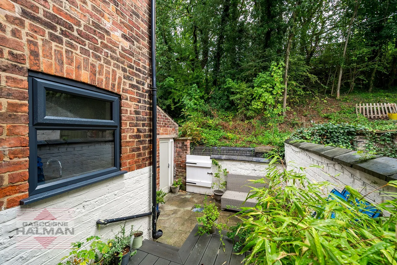 Ladyfield Terrace, Wilmslow, photo 20