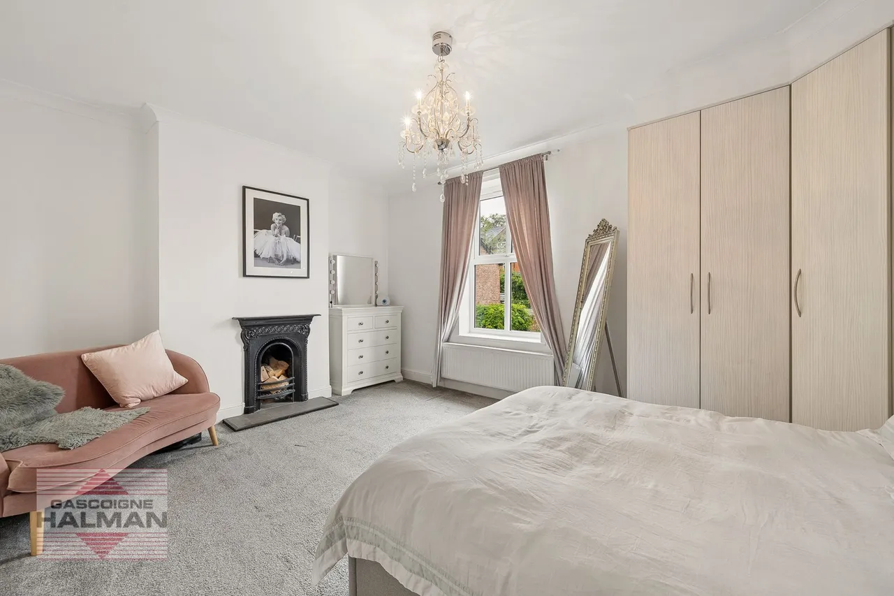 Ladyfield Terrace, Wilmslow, photo 12