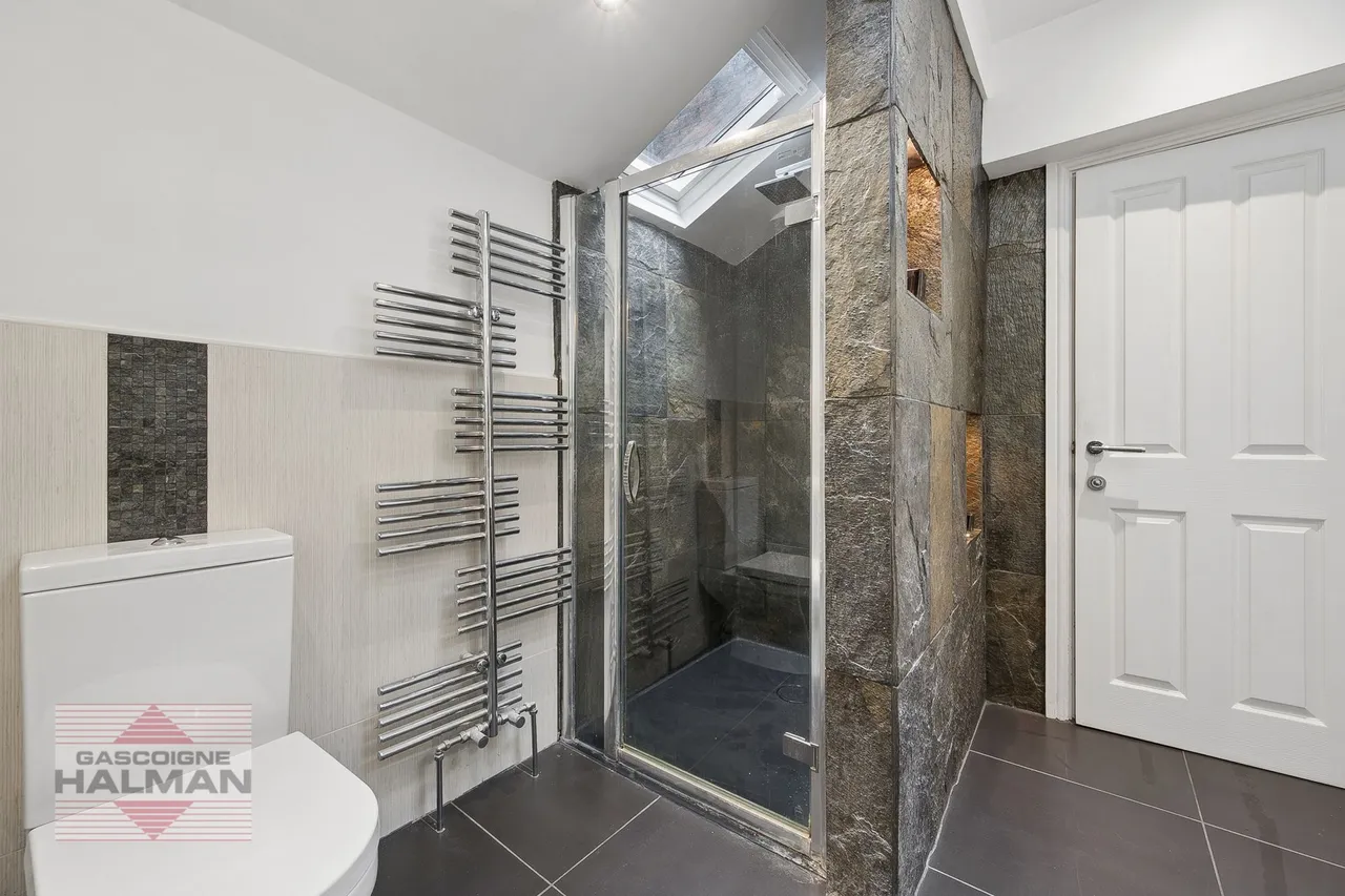 Ladyfield Terrace, Wilmslow, photo 15