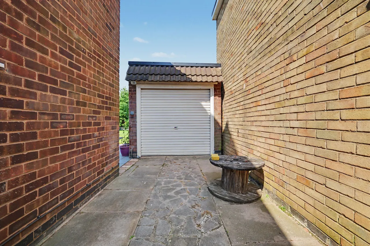 Buckingham Road, Countesthorpe, LE8, photo 23