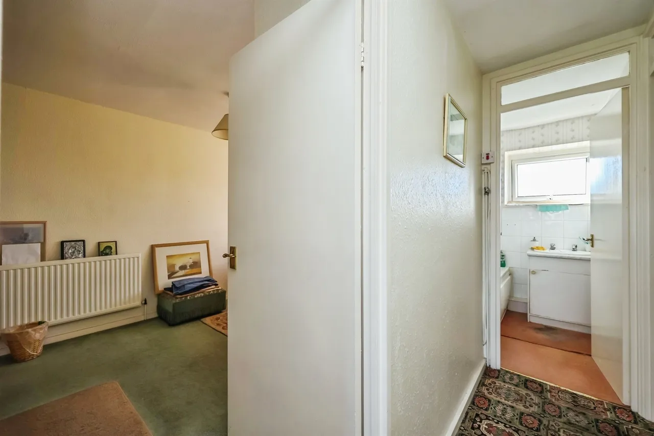 Austin Street, Nottingham, NG6, photo 13