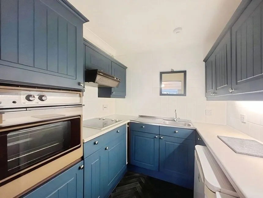 Victoria Road, Wilmslow, Cheshire, SK9, photo 4