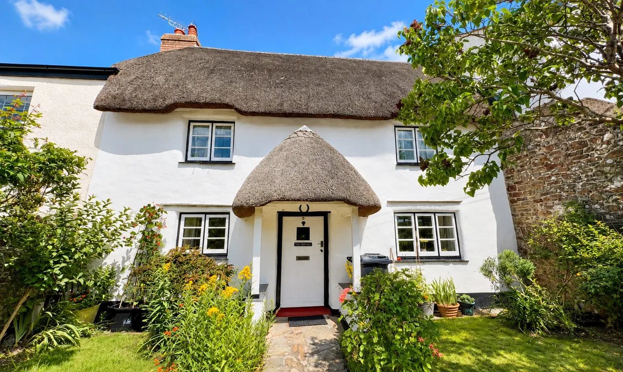 3 bed house for sale, Hobbacott Lane, Marhamchurch, EX23
