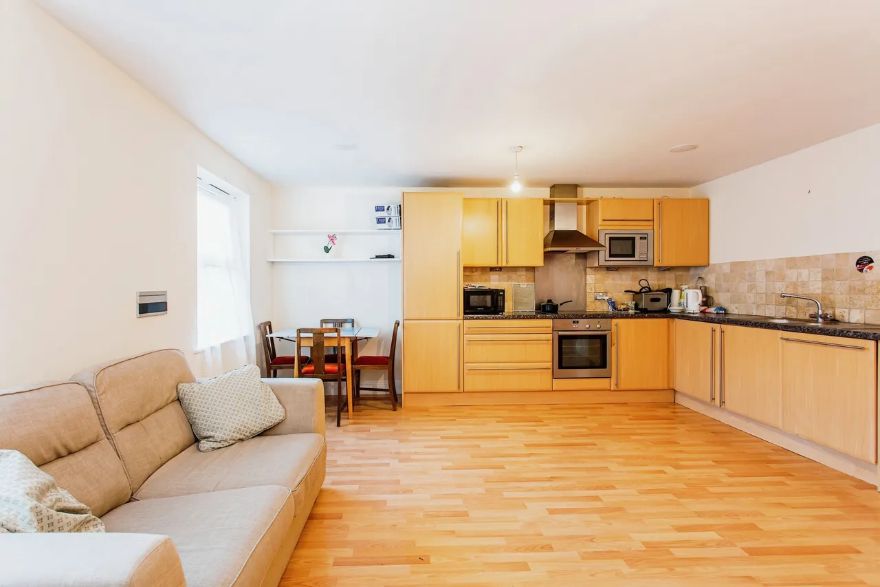 Audley Court, 1 Forge Way, Southend-on-Sea, Essex, SS1, photo 4