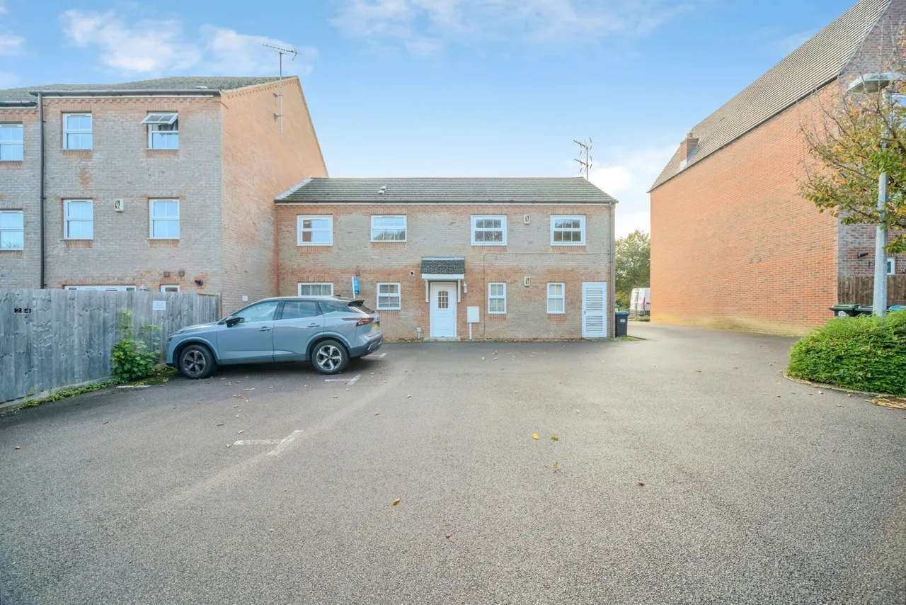Faulkner Drive, Bletchley, MK3, photo 13