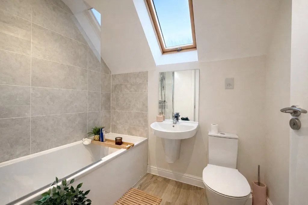 Butler Way, Wakefield, West Yorkshire, WF1, photo 18