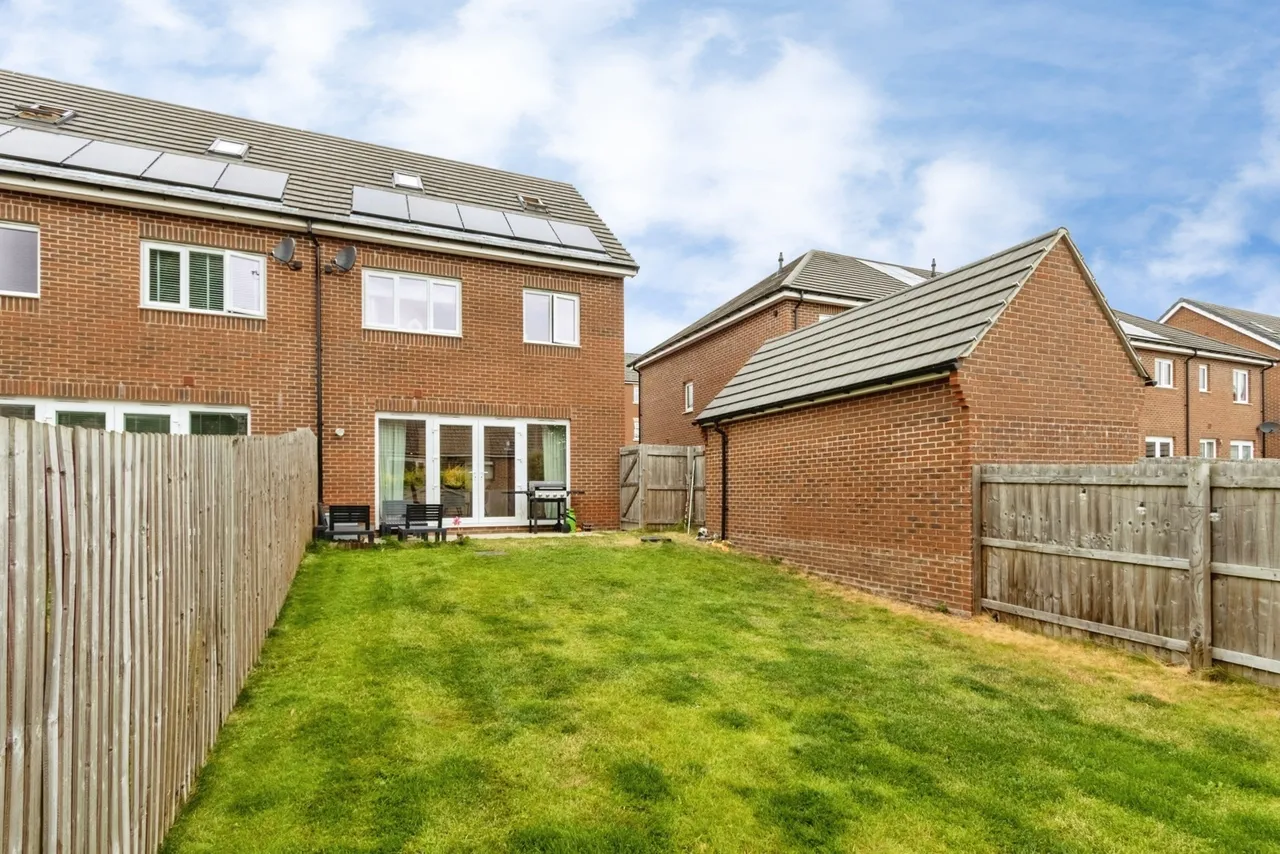 Butler Way, Wakefield, West Yorkshire, WF1, photo 20