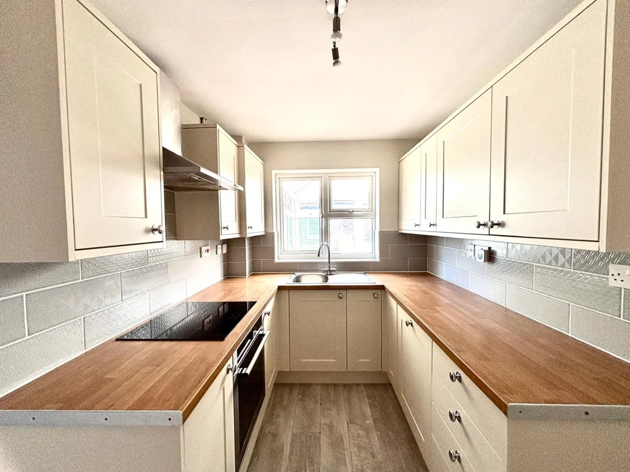 Eton Court Surrey Staines-upon-Thames, TW18, photo 8