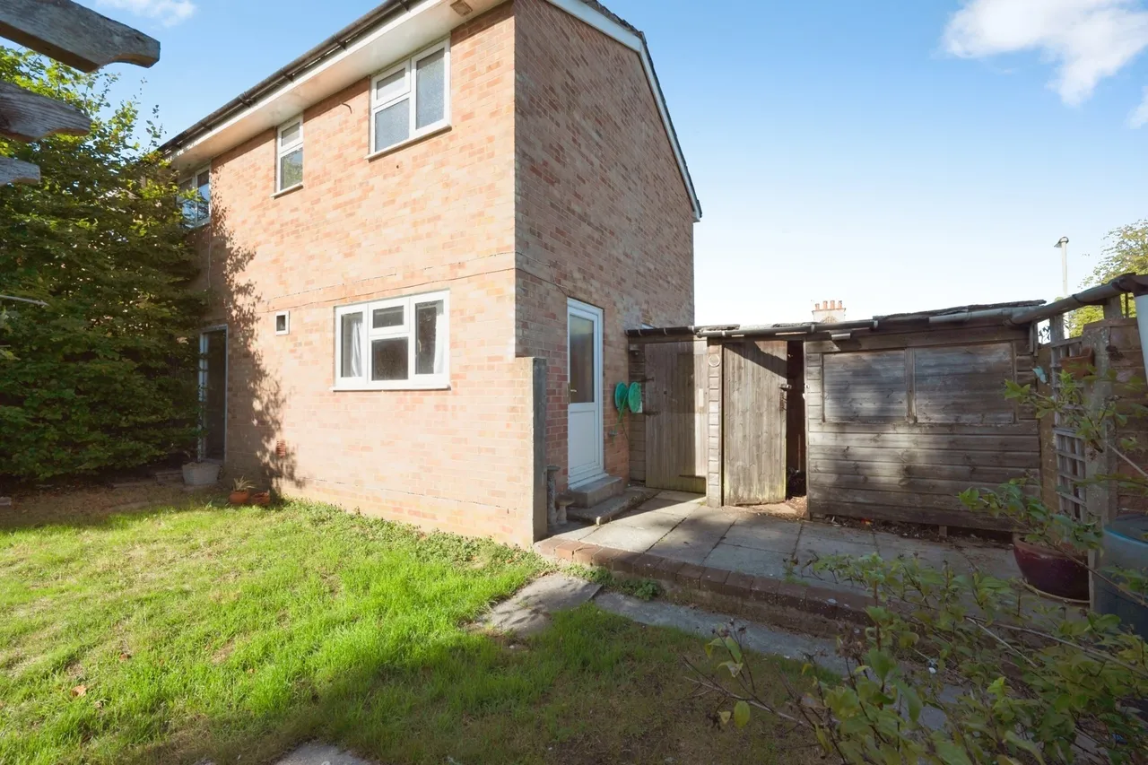 Knowle Crescent, Kingsclere, RG20, photo 19