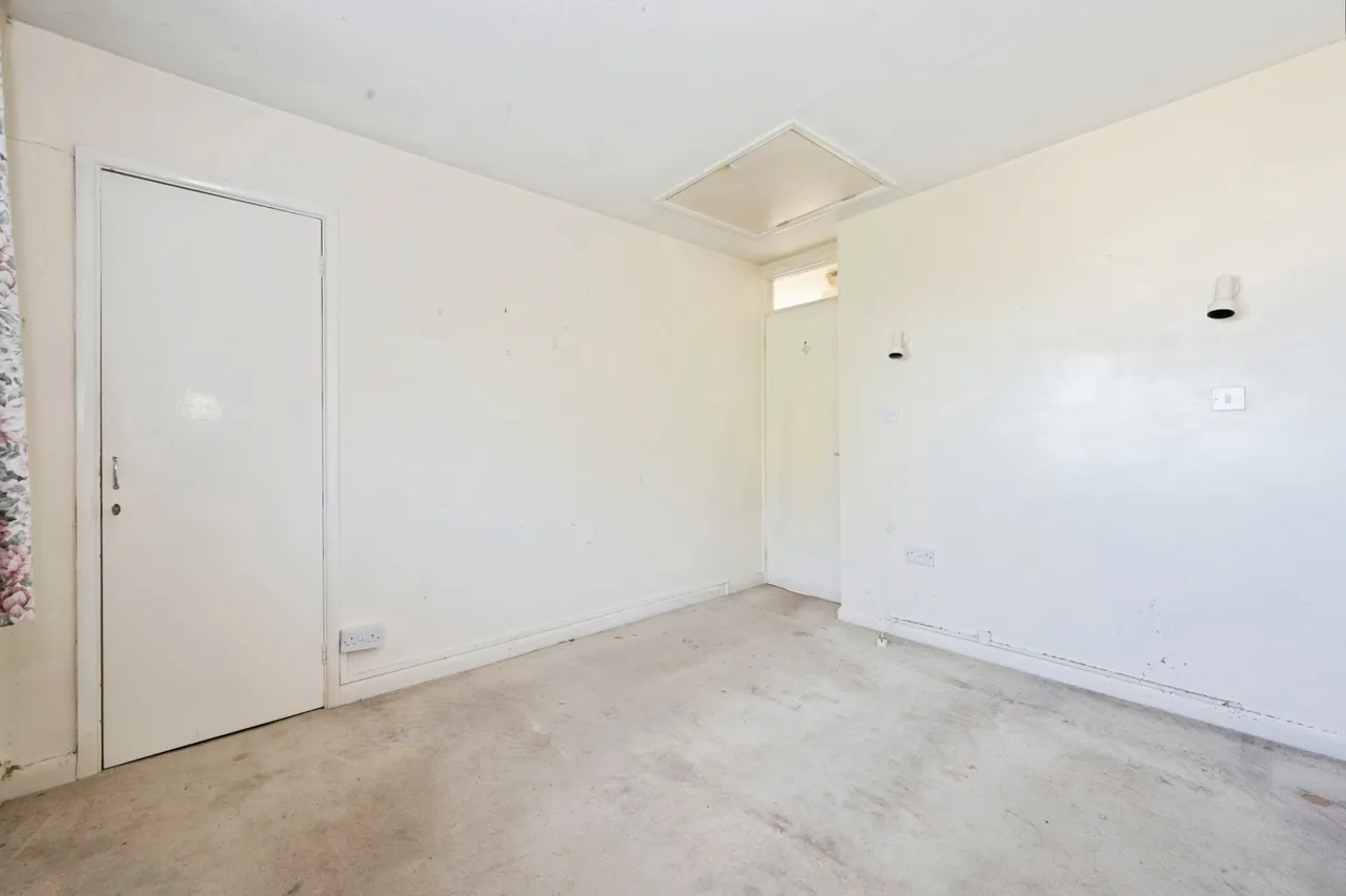 Knowle Crescent, Kingsclere, RG20, photo 8