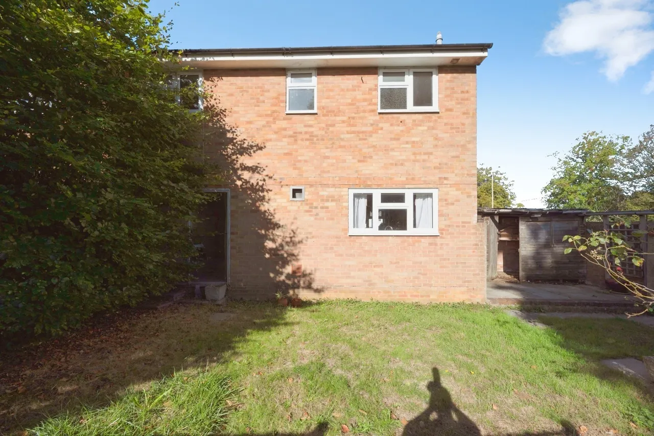 Knowle Crescent, Kingsclere, RG20, photo 17