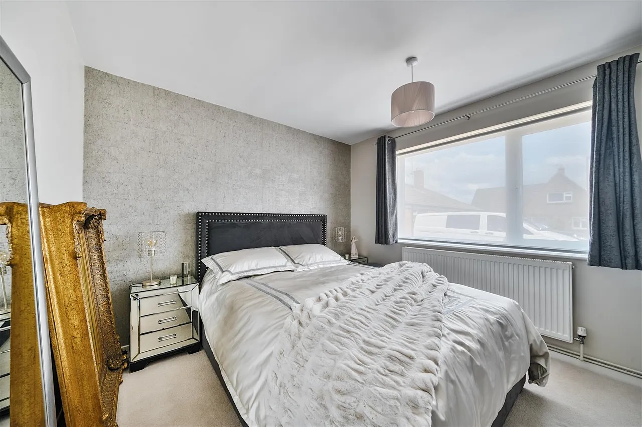 Caird Lawns, Devizes, SN10, photo 20