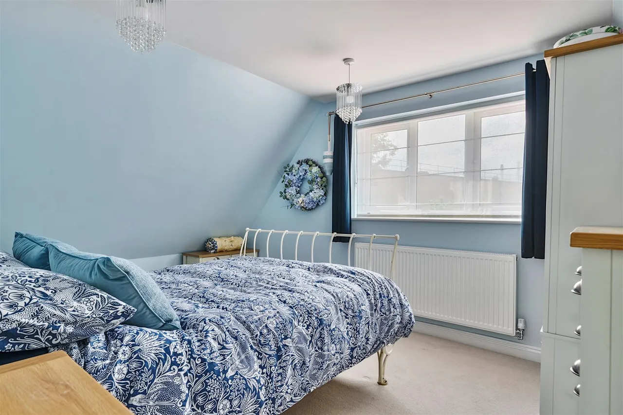 Caird Lawns, Devizes, SN10, photo 21