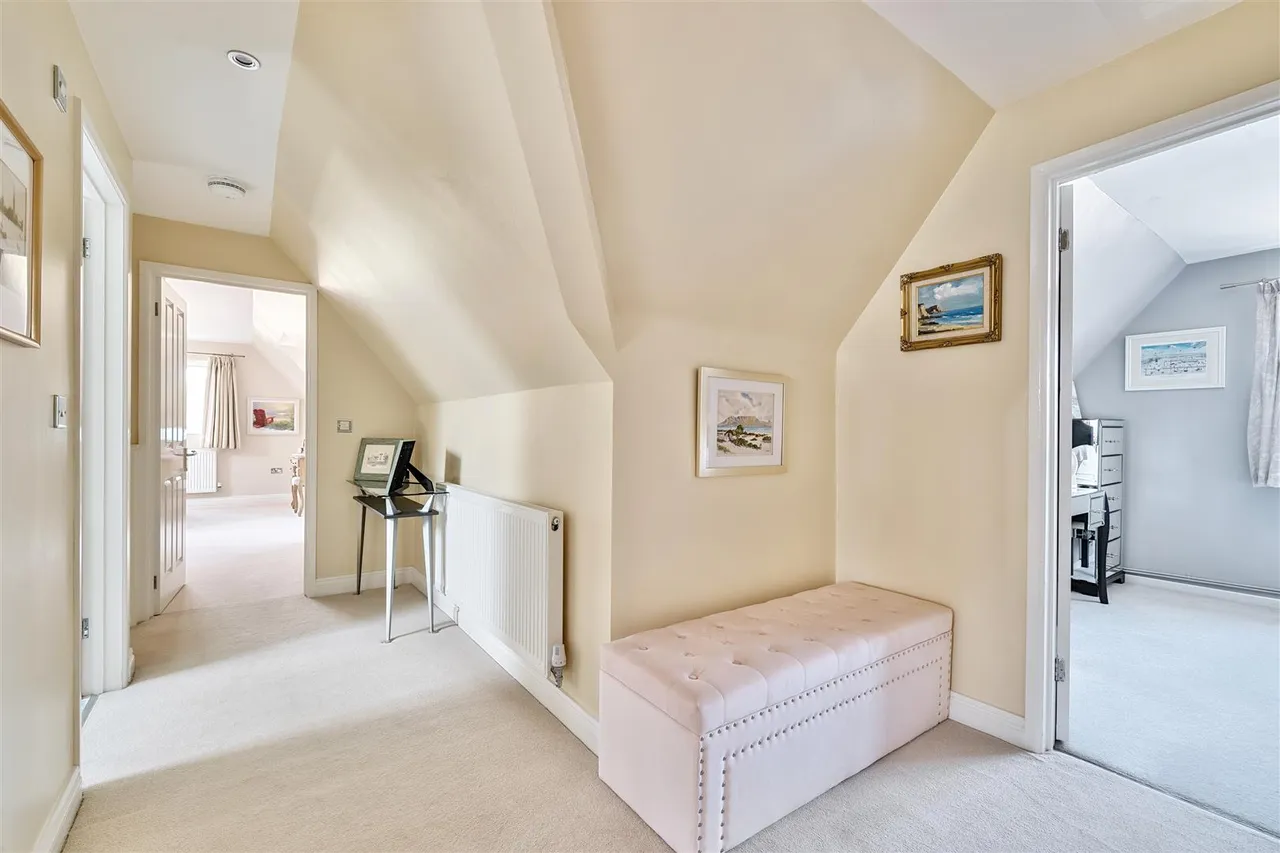 Caird Lawns, Devizes, SN10, photo 18