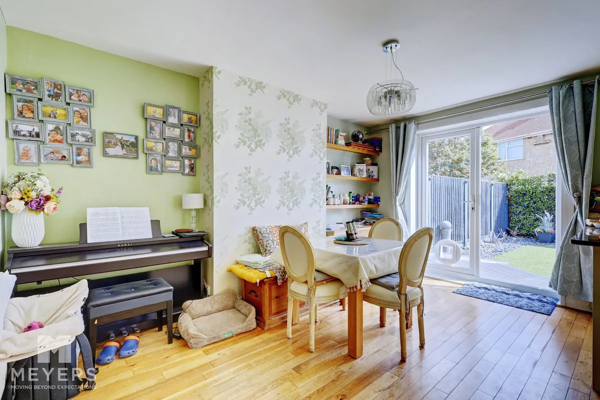 Newcombe Road, Southbourne, BH6, photo 3