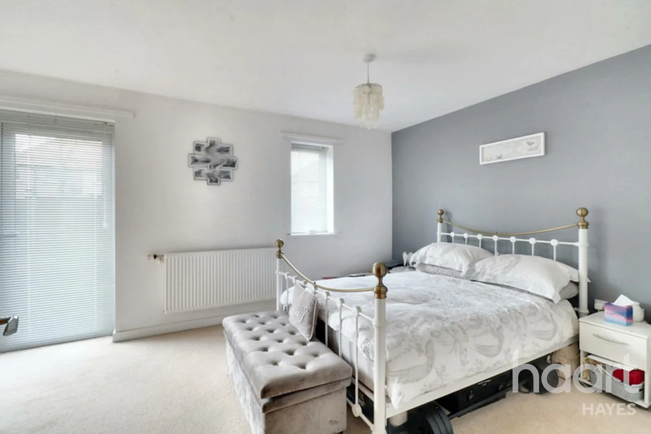 Varcoe Gardens, Hayes, UB3, photo 6