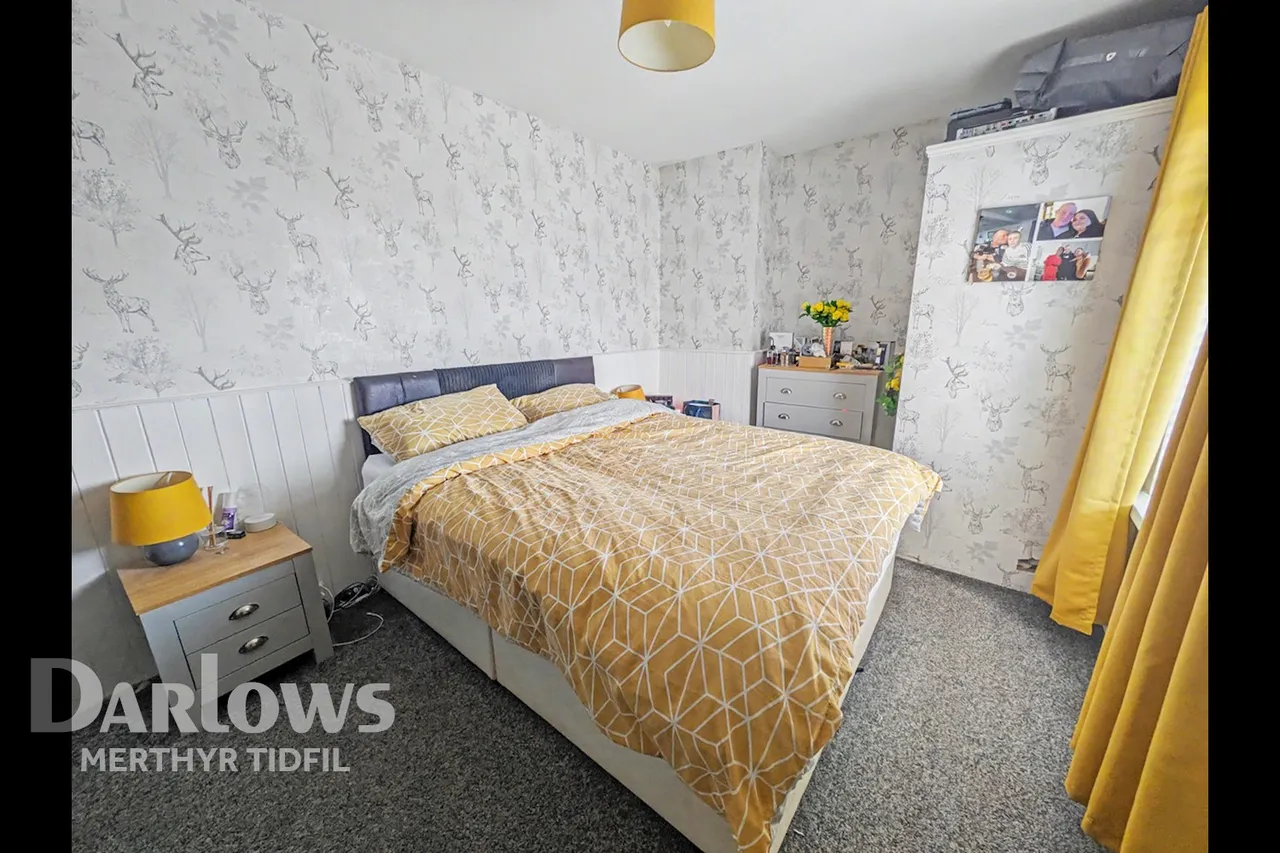 First Avenue, Merthyr Tydfil, photo 4