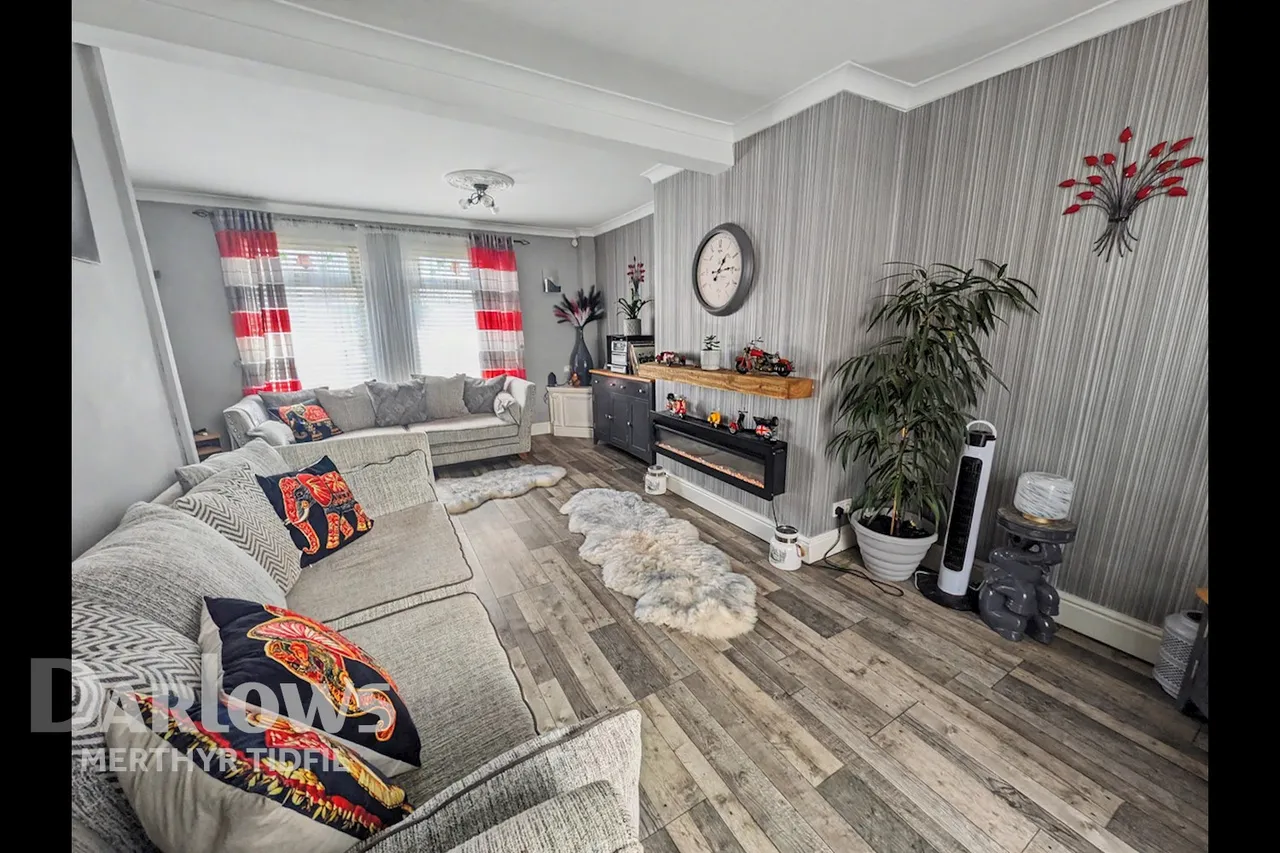 First Avenue, Merthyr Tydfil, photo 11