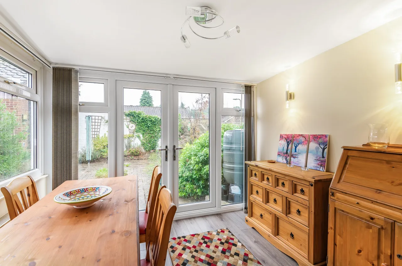 Lemon Grove, Whitehill, Bordon, Hampshire, GU35 9BE, photo 10
