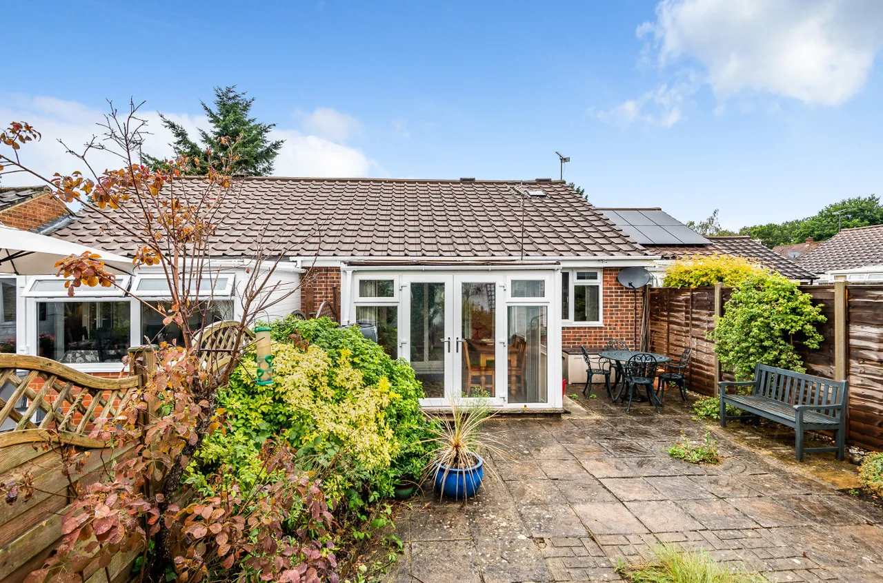 Lemon Grove, Whitehill, Bordon, Hampshire, GU35 9BE, photo 12