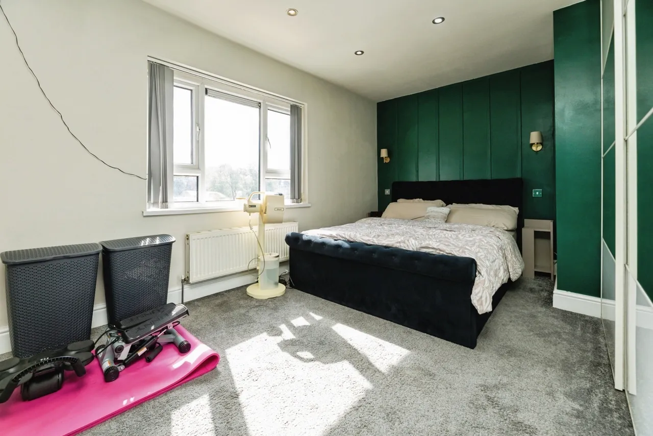 Halliwell Crescent, Sheffield, S5, photo 8