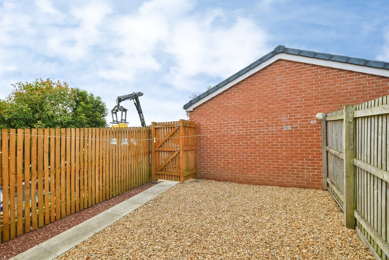 Morris Crescent, Stockton-On-Tees, TS19, photo 13