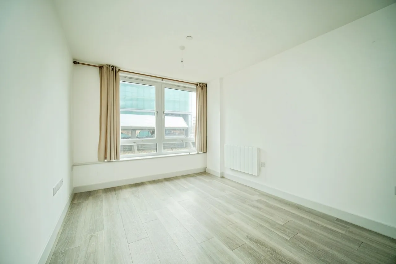 2 bed flat for sale, The Ring, Bracknell, RG12
