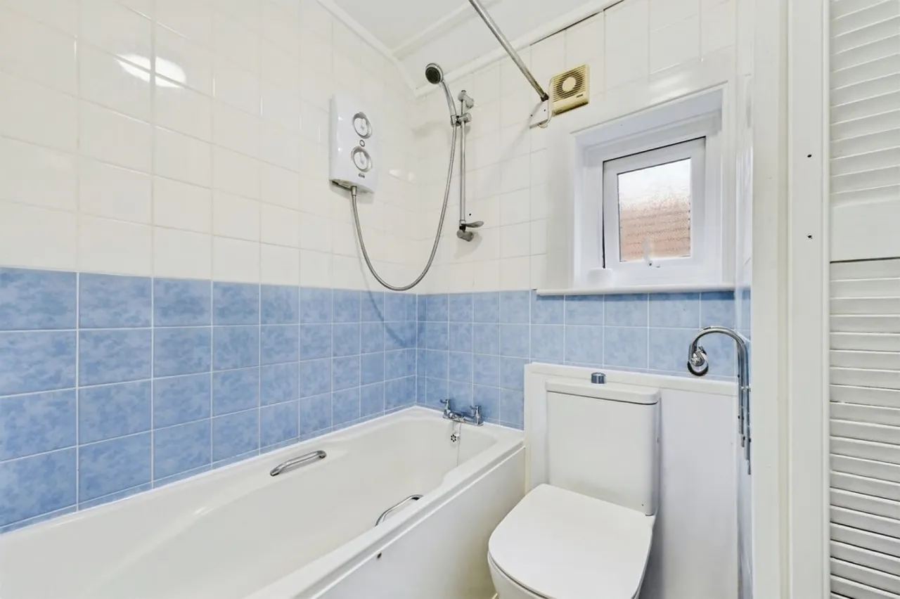 Heathfield Avenue, Dover, photo 9
