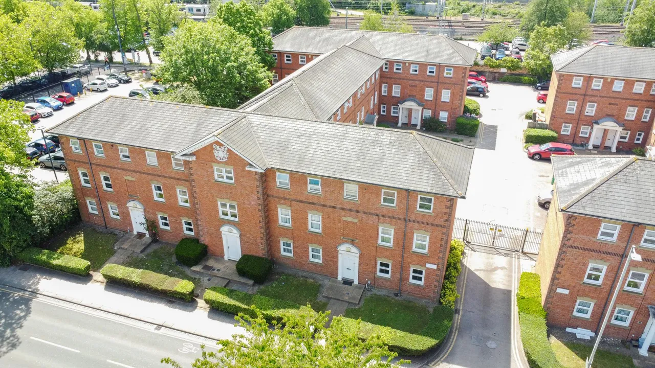 Ashburnham Road, Bedford, MK40, photo 20